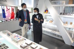 Noura al Kaabi visits South Korean Pavilion at Expo2020 Dubai